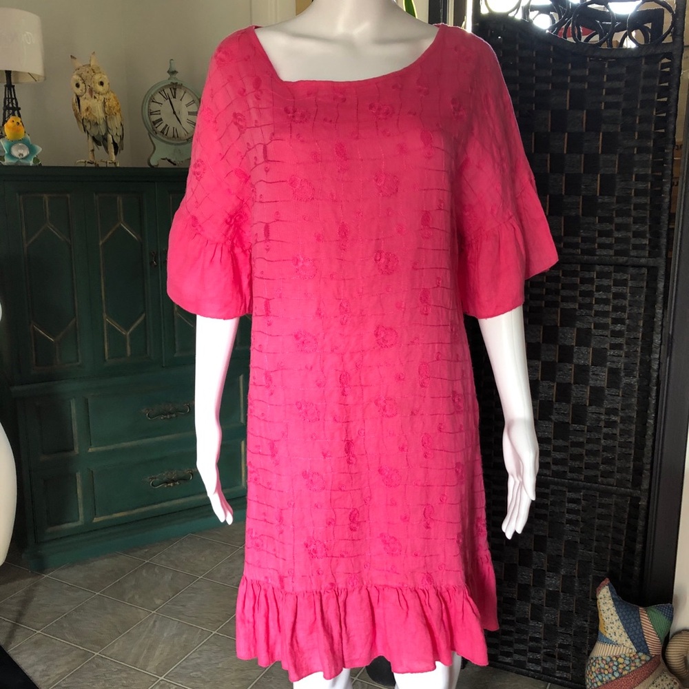 Pink Floral Textured Dress by Luisa Perla